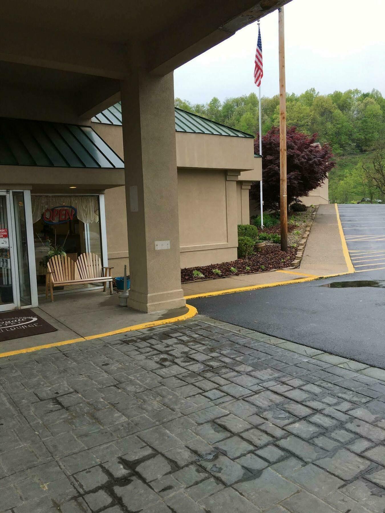 Red Roof Inn Cambridge, Oh エクステリア 写真